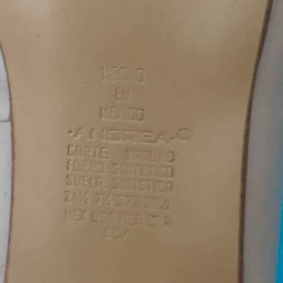 Andrea -Leather Heels - Picture 10 of 11